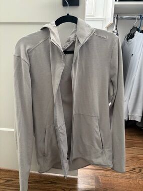 Lululemon Light Gray Zip-Up Hooded Jacket